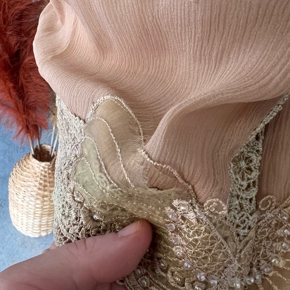 Y2K Arden B Luxe 100% Silk Sheer Butterfly 1990’s Tank Top - Picture 2 of 8